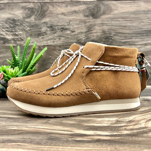NIB Toms Rio Dark Amber Suede Water Resistant Moccasin Bootie Sneaker 8 38.5 - Picture 4 of 12